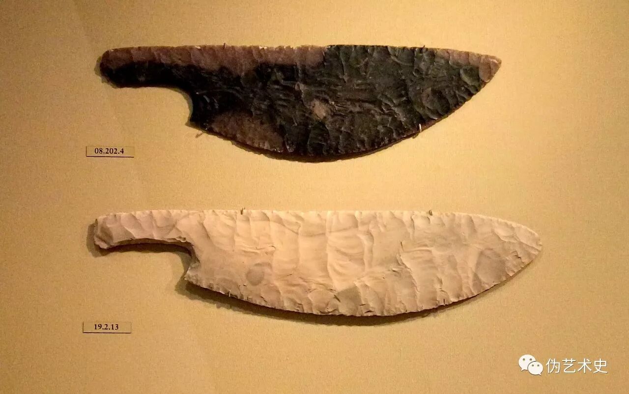 石刀(埃及,约公元前3600-3100年,纽约大都会博物馆)刀刃有非常细致的