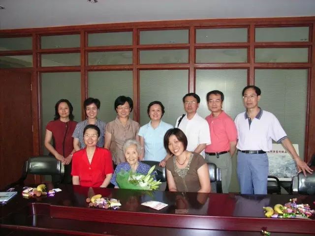 中科院最美的玫瑰走了,年輕人對她卻一無所知!