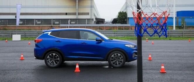 试驾丨安全守WEY  2021款VV6有哪些改变？