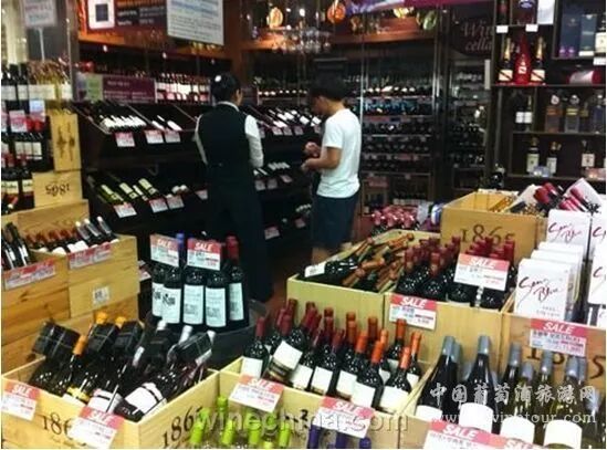 职业打假人向红酒伸手，二审胜诉，法院支持十倍赔偿！