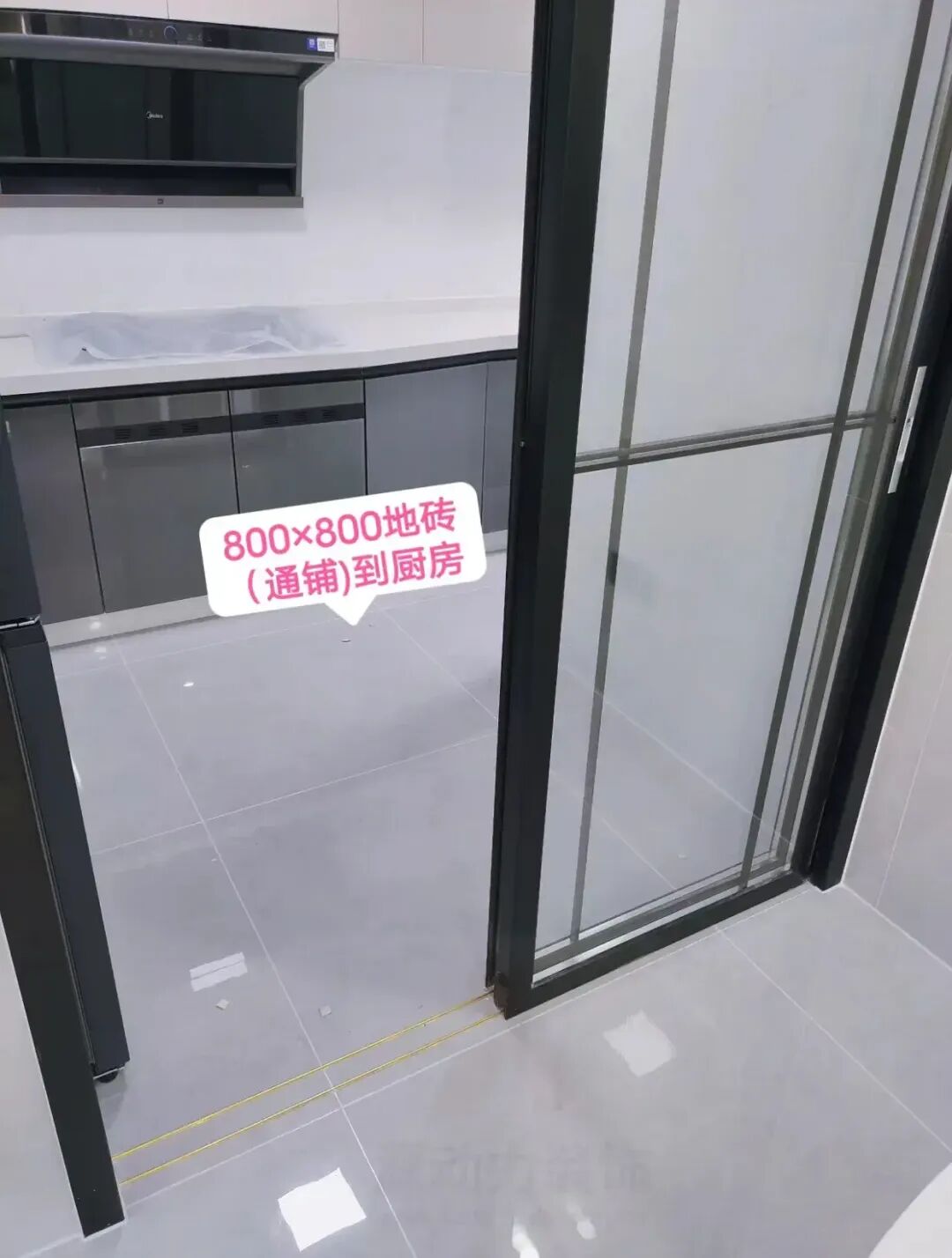 瓷砖的区别_瓷砖好坏区别_全瓷砖和半瓷砖有什么区别