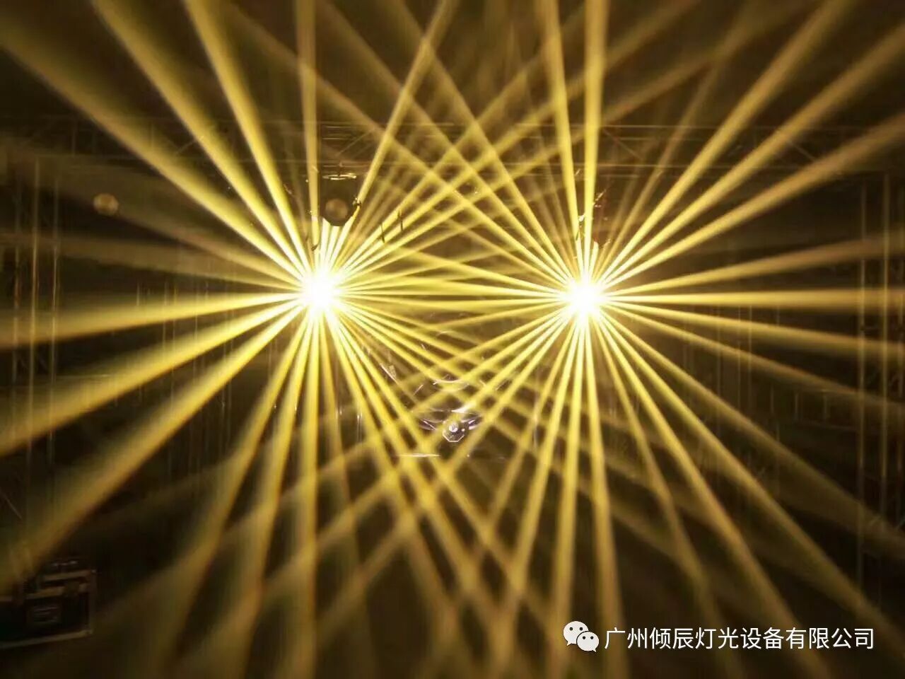 倾辰灯光—260w光束图案灯,图案三倍放大,双棱镜,小体积,大效果!