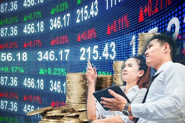 三大股指午后涨幅持续扩大 创业板指涨逾3%