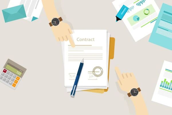 小鹏汽车发行价定为15美元 募资15亿美元将于8月27日上市