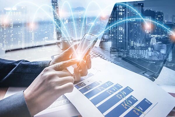 创业板指数全天领涨 仁东控股36秒上演“地天板”