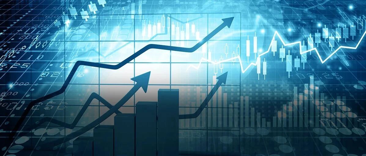 纳指大涨2.7%！科技股反弹，特斯拉强势回升近11%