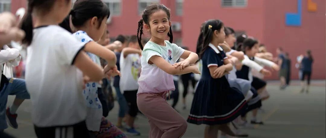 家宴一台戏，“双减”正启幕：你方唱罢我登场，说说教育那些事儿