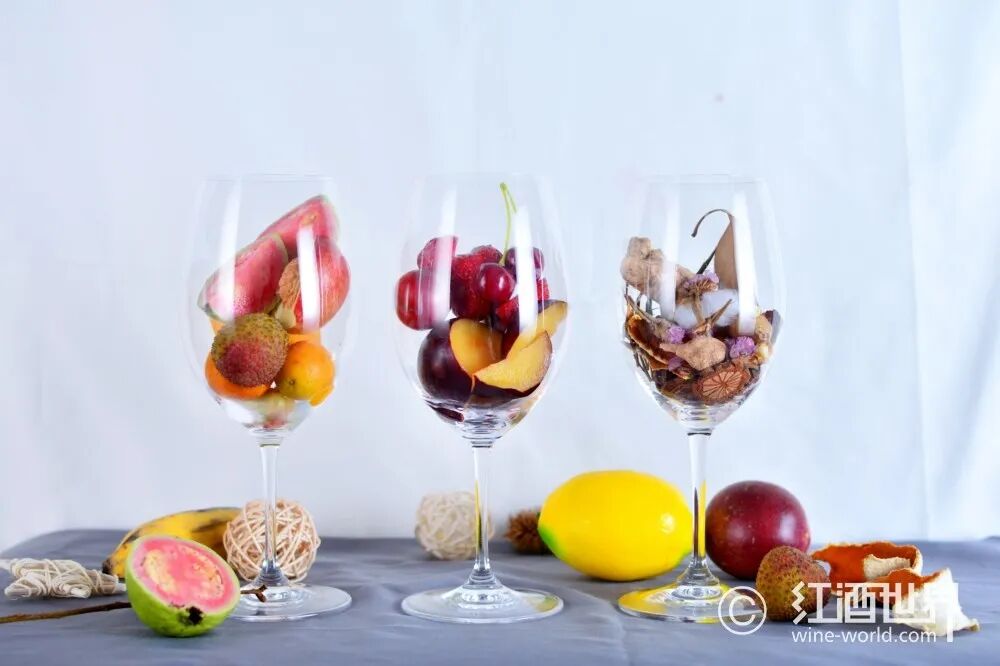 葡萄酒中香气和风味物质的来源