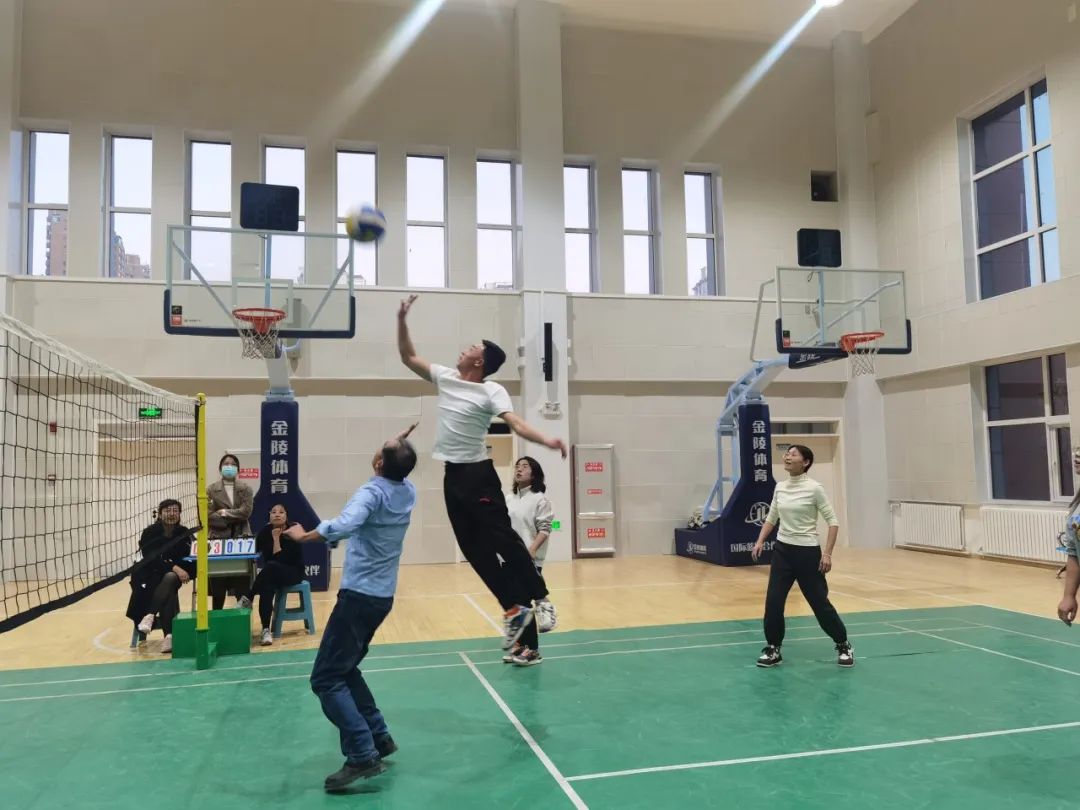 阳光与体育相伴  健康与快乐同行 | 银川市阅海第二中学第二届教职工气排球比赛