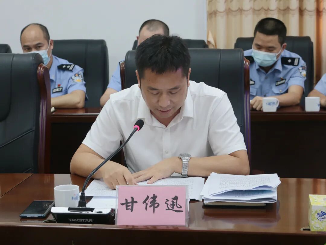 县主要领导到龙溪街道召开疫情防控和三非涉疫人员现场研究部署和督促