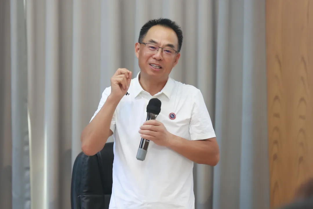 聚焦 | 华神科技2025年半年度工作总结会顺利召开 聚焦 | 华神科技2025年半年度工作总结会顺利召开