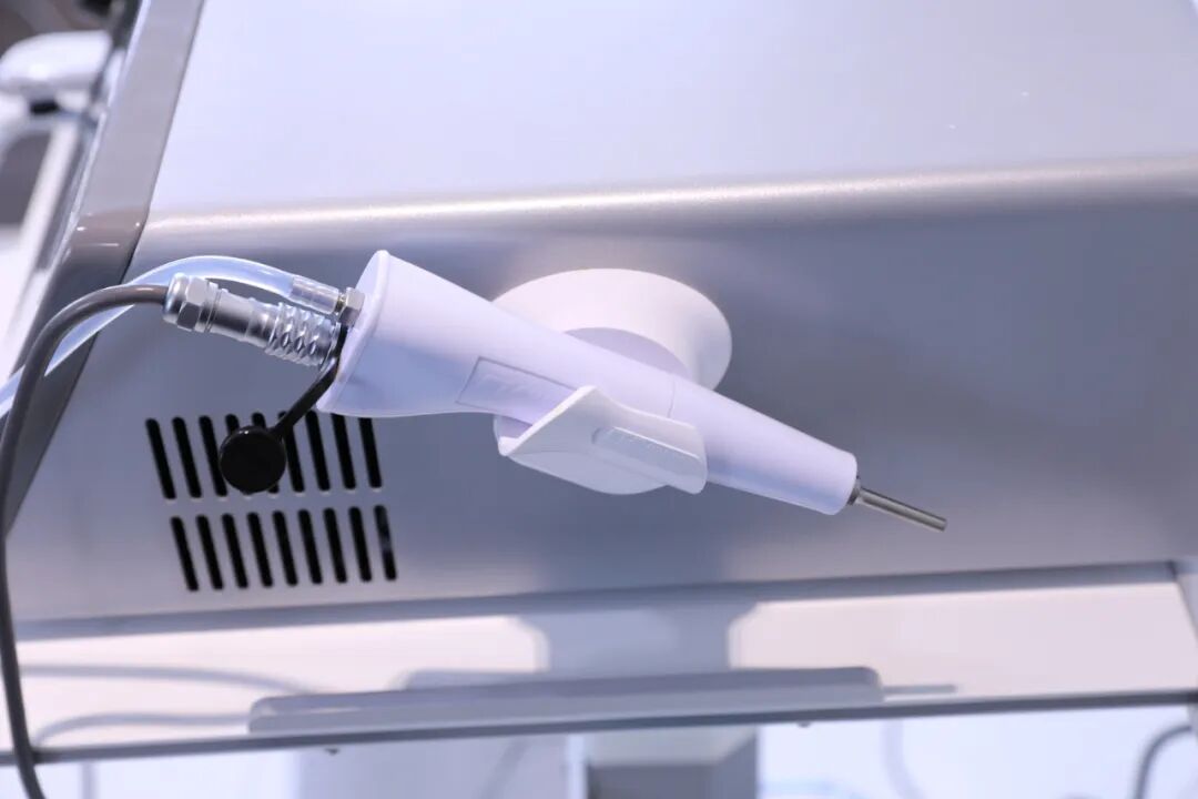 清创仪器怎么使用清创神器｜超声清创机在肛肠科应用篇_https://www.jmylbn.com_新闻资讯_第6张