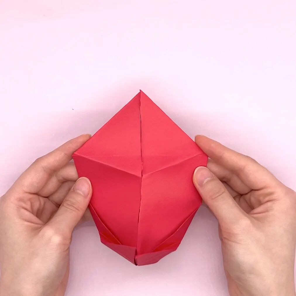 巧手折纸——叠一只小兔子吧！