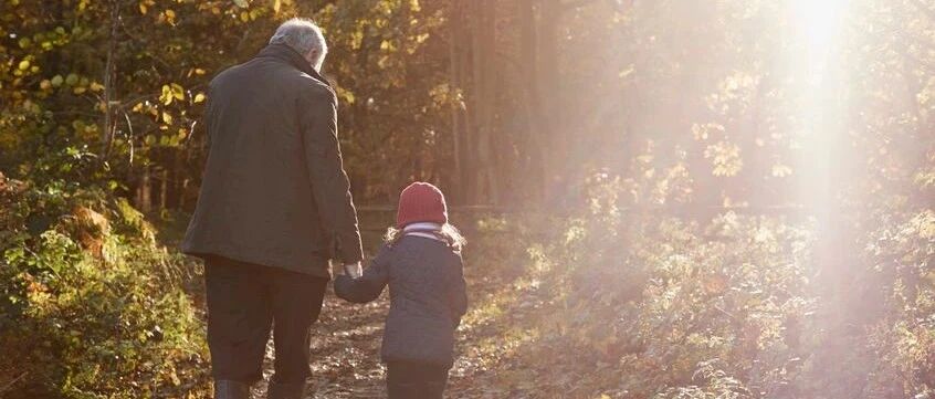 中风了？每天走路半小时，死亡风险可能就会降低50%以上