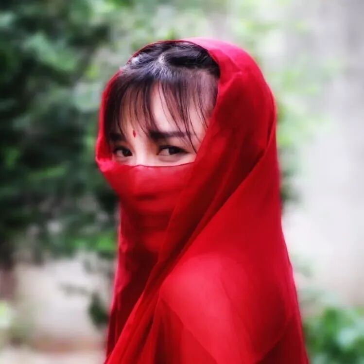 李子柒，当一个女孩成为一种文化现象