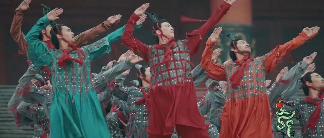 兵马俑竟是彩色的？历史上的秦军服饰究竟是什么颜色？