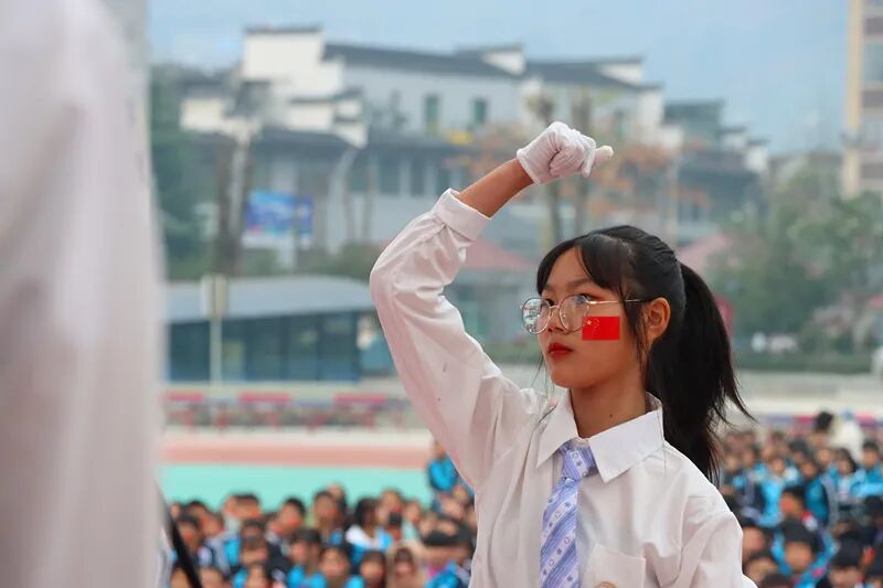 正安五中开展纪念一二九爱国运动86周年系列活动