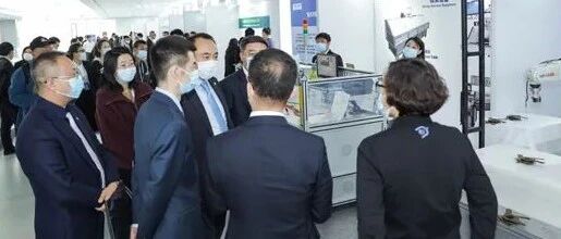 2021中德汽车大会首场活动——汽车科技创新展在一汽总部开幕