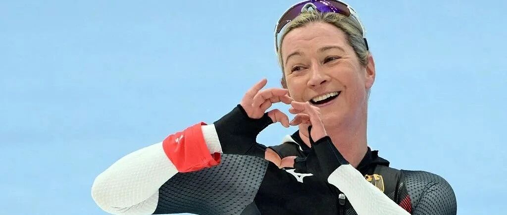 50岁了又怎样！“滑冰奶奶”八次征战冬奥