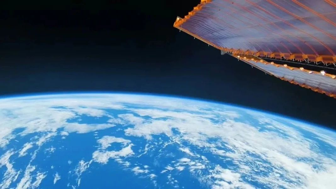 最强航拍！中国空间站视角下的蓝色行星