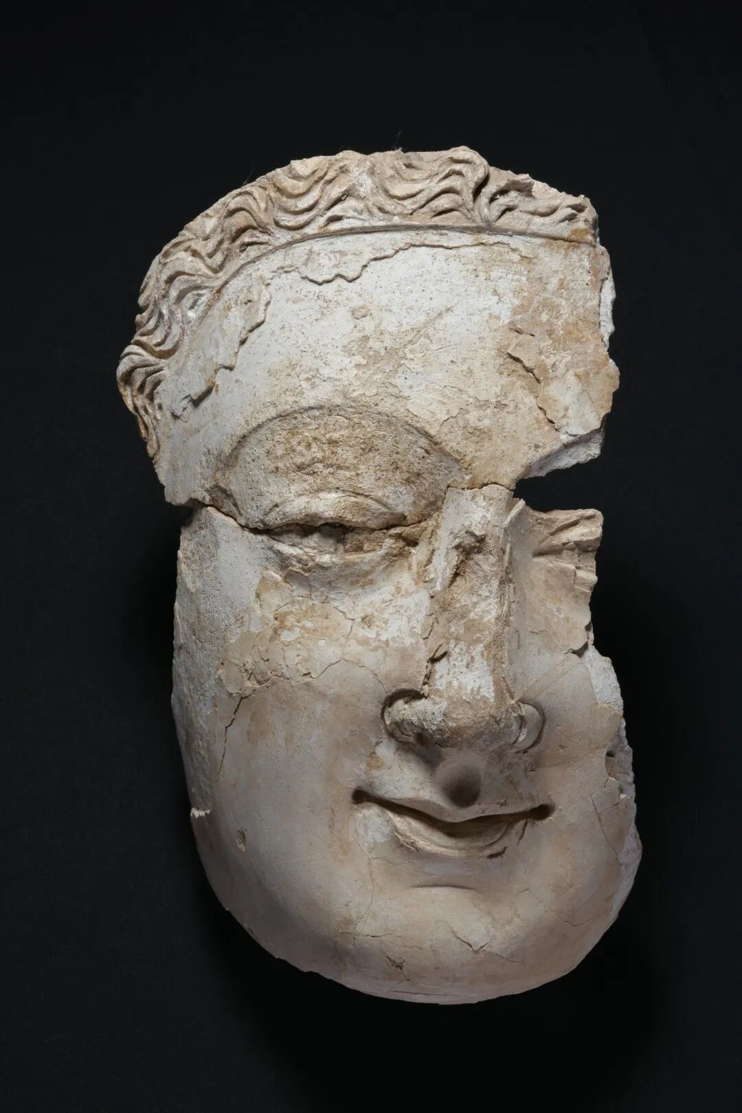 图18 石膏大佛脸.jpg