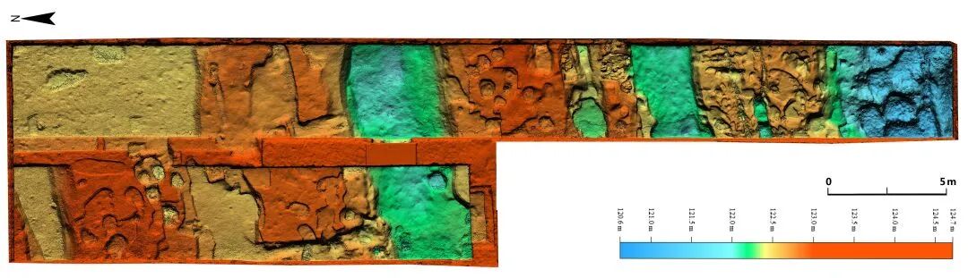 图8  外围东部人工土台晕染图(1).jpg