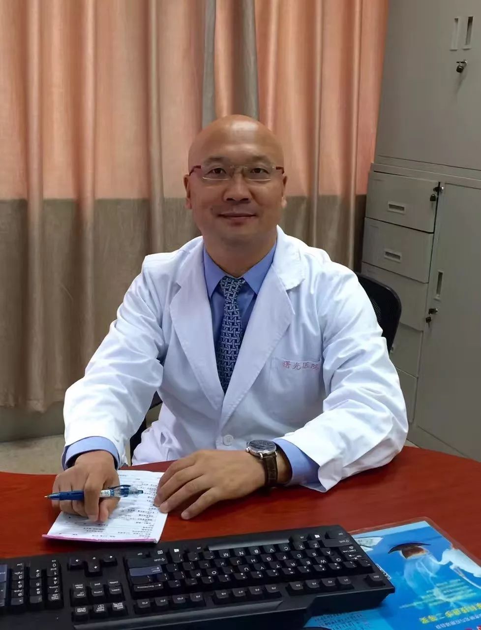 童国庆--主任医师,教授,上海中医药大学附属曙光医院生殖中心主任