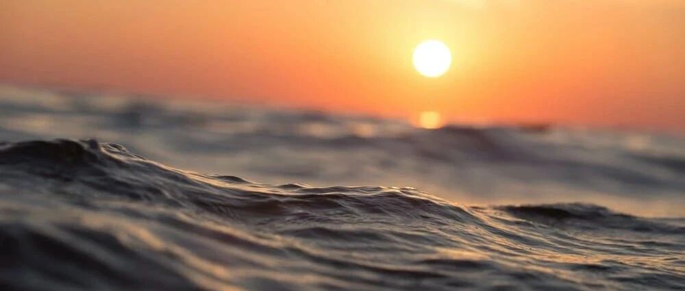 ​以少胜多、逆境突围的四渡赤水，为何成为战略传奇？ |【经纬低调分享】