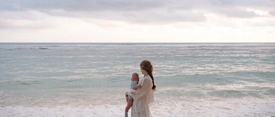 爱孩子的三个阶段：陪伴、教练、尊重，值得父母一看！