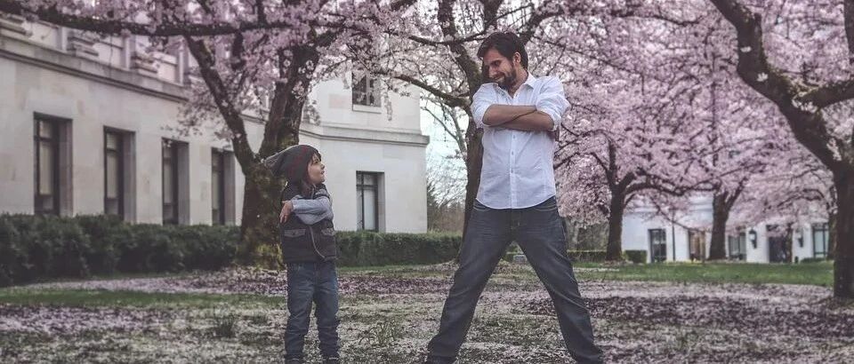 “对不起，这次我又没考好！”这位爸爸的回答堪称范本！