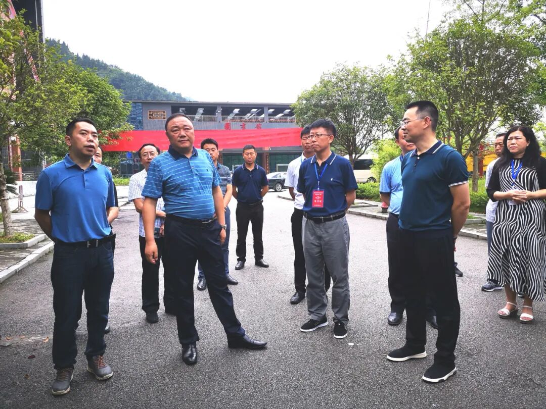 何支刚督导2020年全县高考考前准备工作 - 沿河新闻网