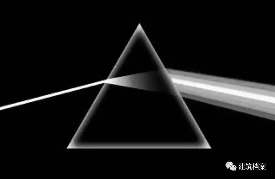 建筑的去中心化思考