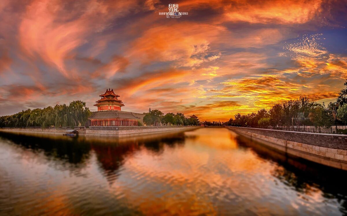 新时期经典巨著《苦难辉煌》| 周末荐书