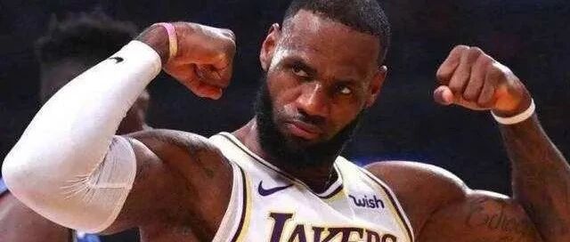 这样的詹姆斯太可怕！4-1淘汰火箭根本没发挥全力，全力詹还没尽全力！