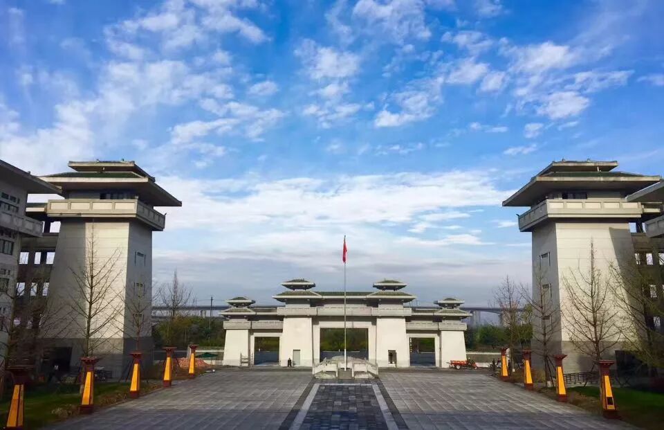 成都石室中学2018外地生招生公告(二)