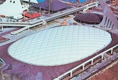 大阪世博会上的美国馆上的膜结构