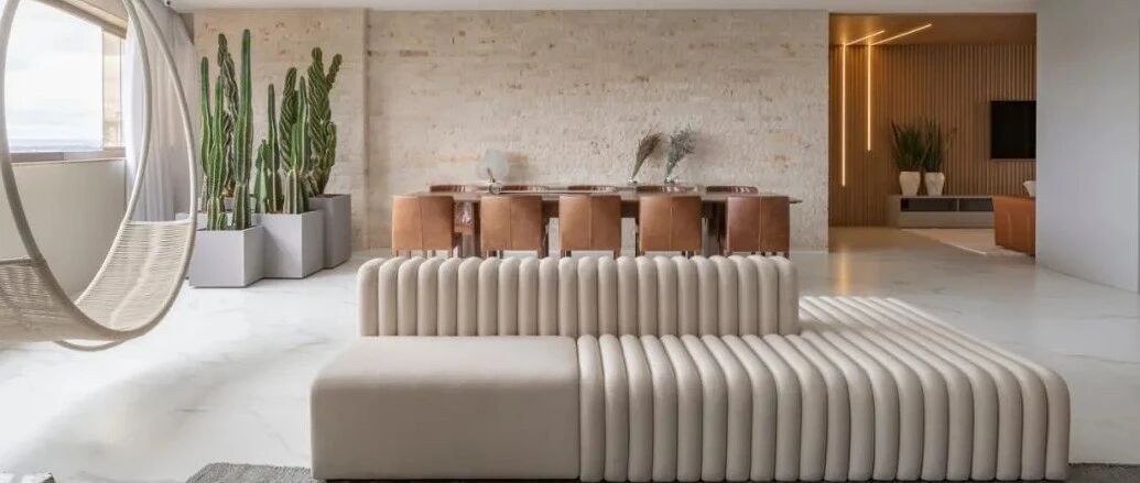 283㎡ 三室两厅，用木材和石材打造简约自然之所