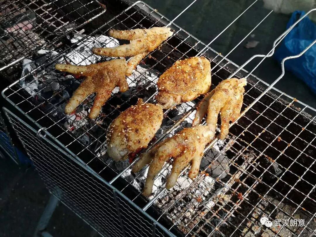 夏日炎炎森林公园烧烤记