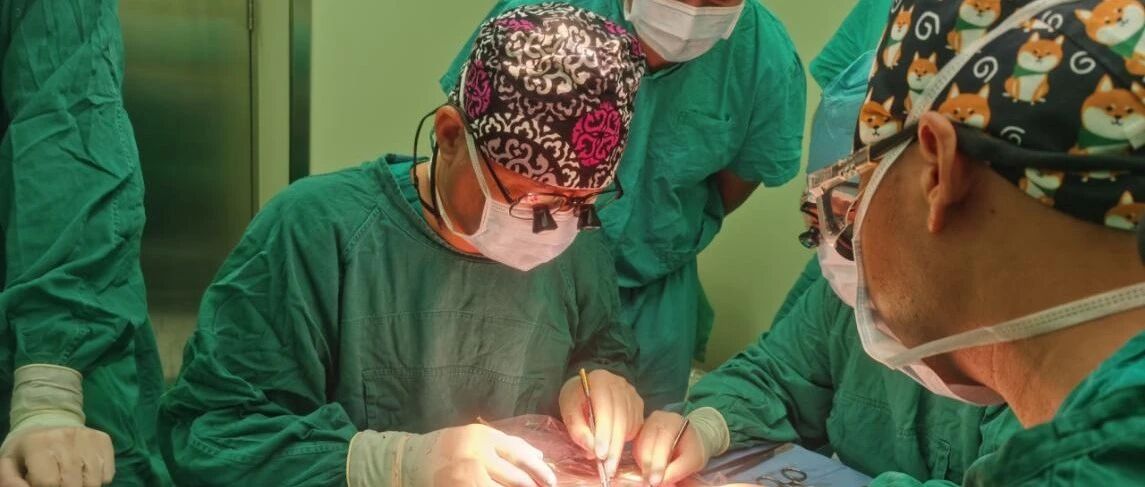 静脉重建，打破小肠移植手术禁忌 | 精彩“医”瞬间