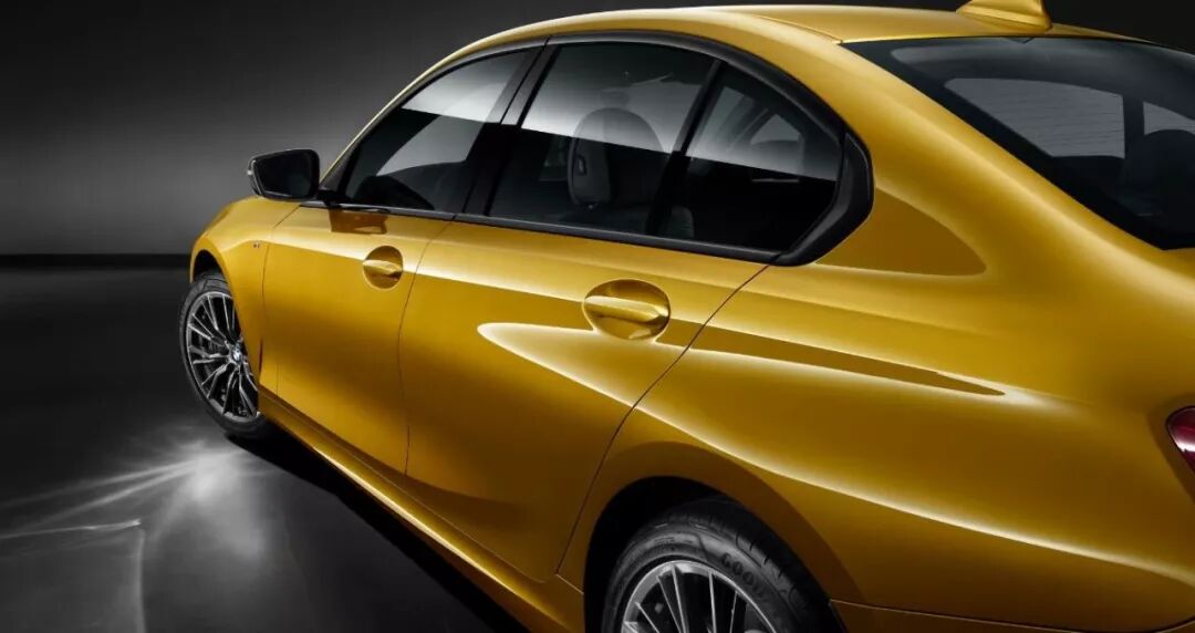 宝马的驾驶感体现在哪里_如何利用宝马的智能系统提升驾驶效率？_宝马智能驾驶