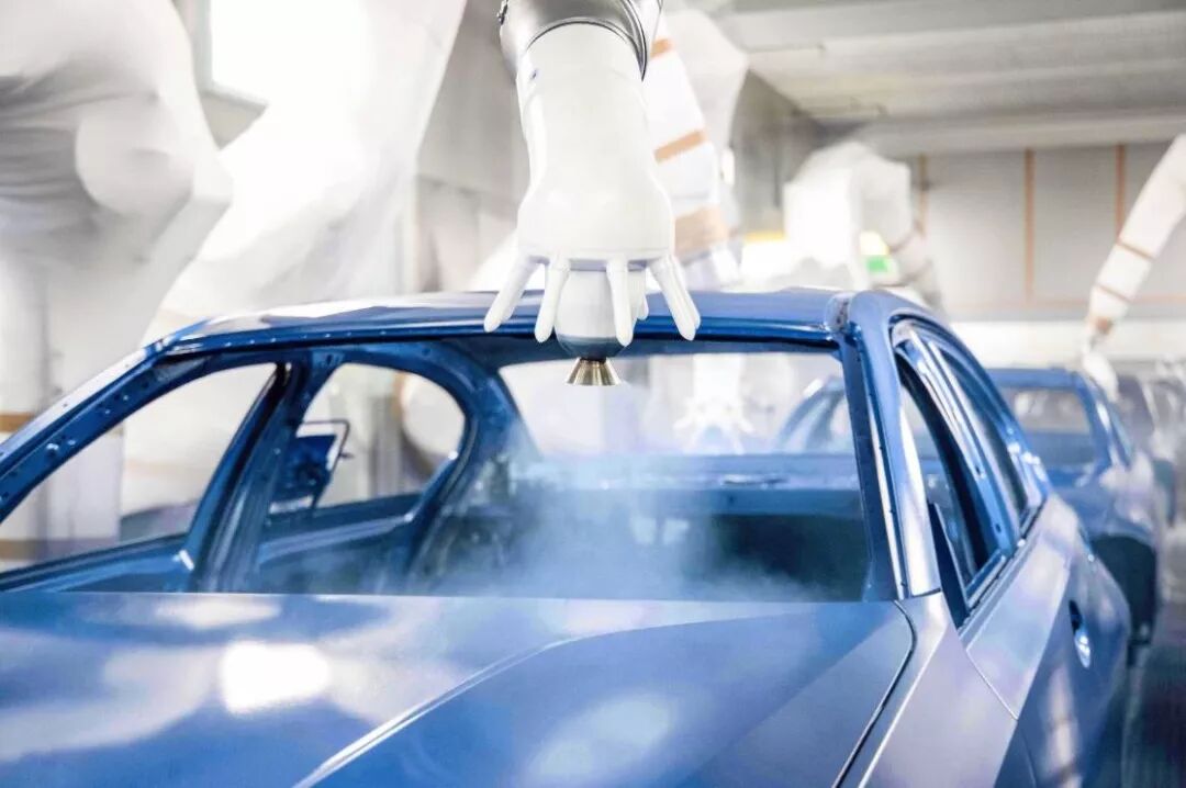 宝马的驾驶感体现在哪里_如何利用宝马的智能系统提升驾驶效率？_宝马智能驾驶