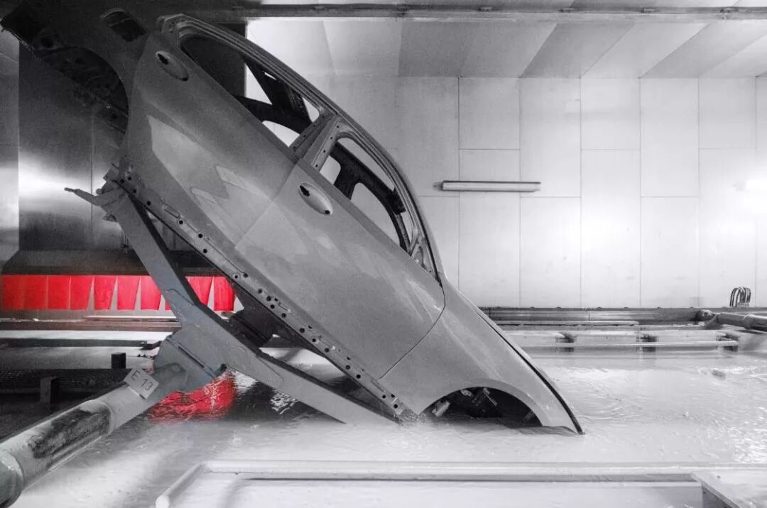 宝马的驾驶感体现在哪里_如何利用宝马的智能系统提升驾驶效率？_宝马智能驾驶