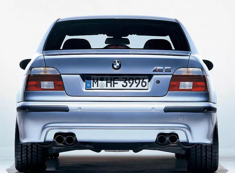這些很少聽過的BMW顏色是什麼鬼？泰坦銀，巴貝拉紅，米蘭諾米…… 靈異 第5張