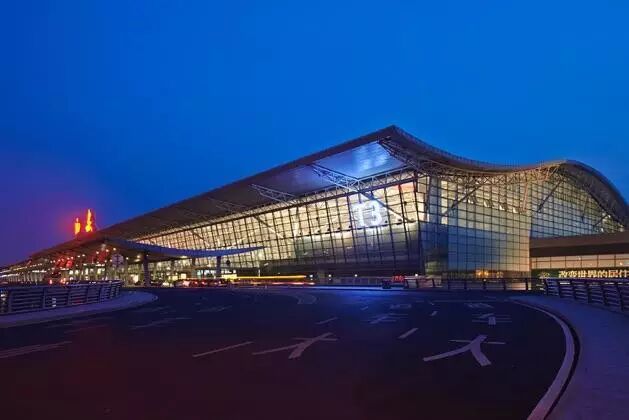 产品尼日利亚阿布贾机场采用彩涂板尼日利亚拉各斯机场采用彩涂板这些