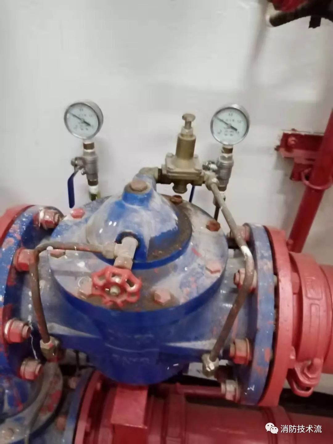 消防水泵并行或串联,减压水箱和减压阀减压的形式