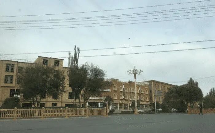 新疆疫情反扑48小时后，新冠疫苗又出事了...（组图） - 4