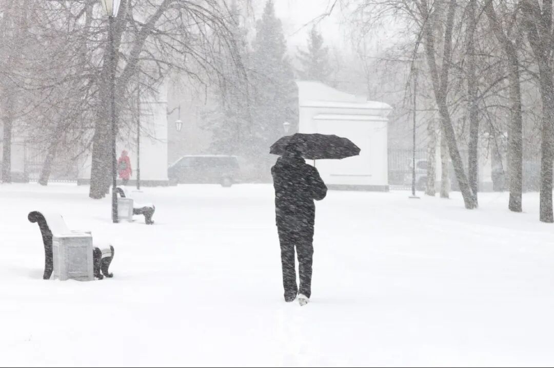 雪天“防摔秘籍”請收好！學會這種走路姿勢，再也不怕摔了！