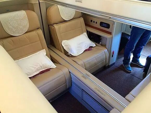 商务舱区别公务舱有几种_公务舱和商务舱有什么区别_商务舱跟公务舱区别