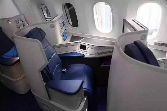 商务舱区别公务舱有几种_商务舱跟公务舱区别_公务舱和商务舱有什么区别