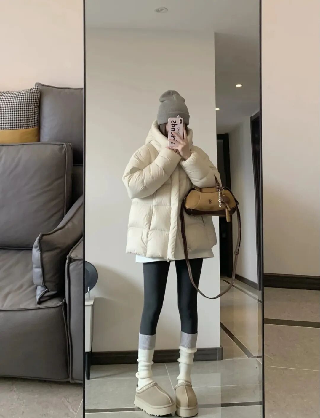 短款羽绒服的穿搭灵感